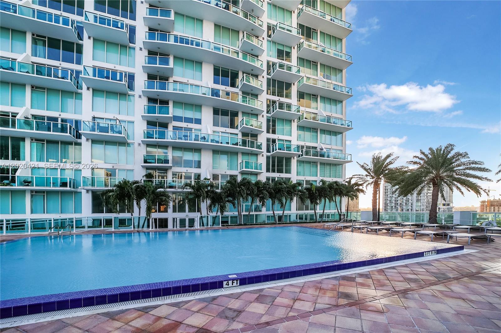 image Brickell on the River South34