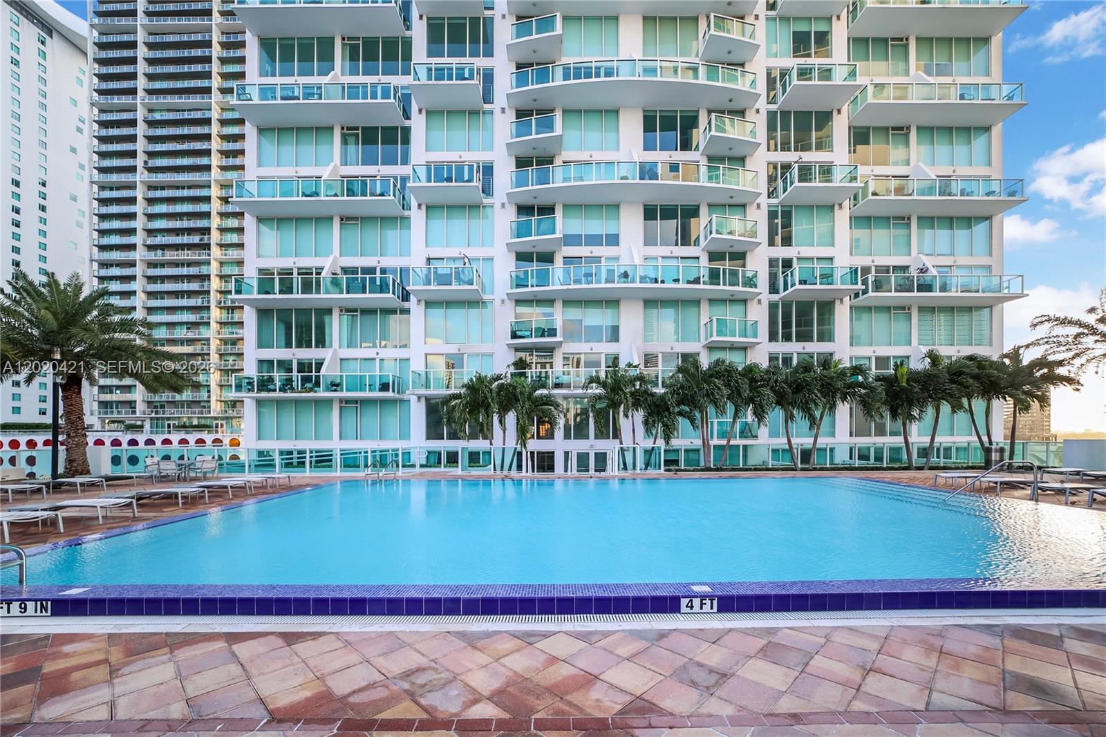 image Brickell on the River South35