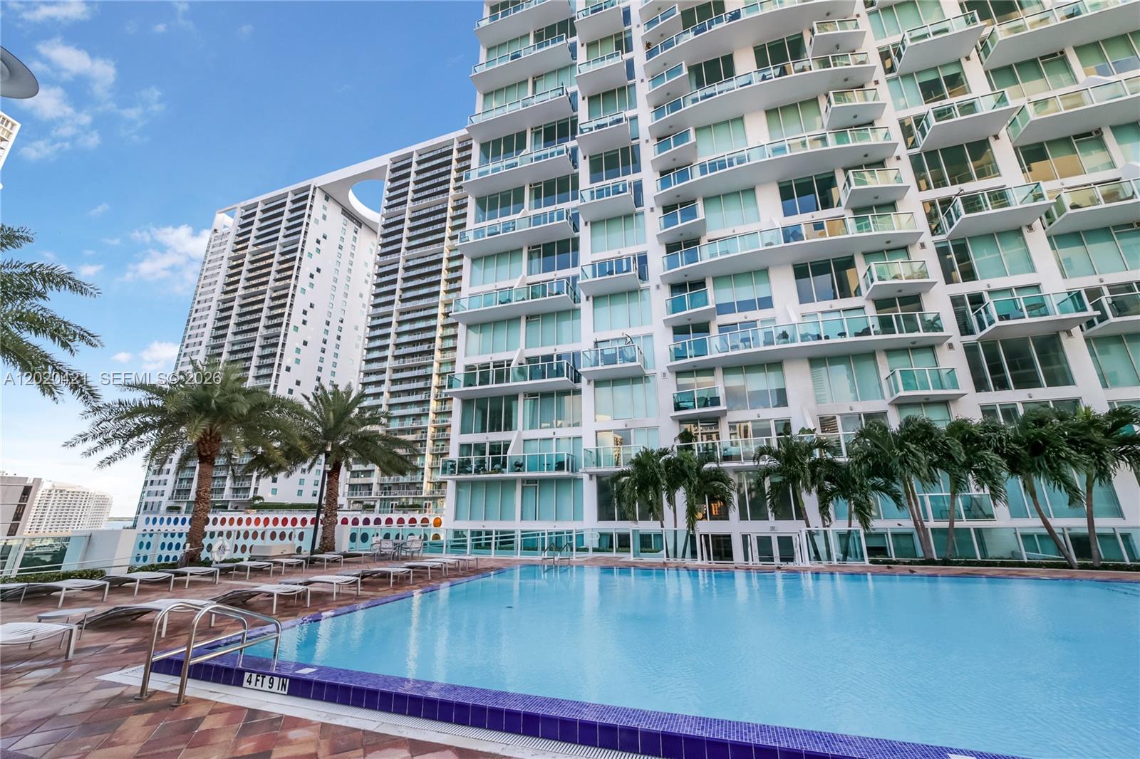 image Brickell on the River South48