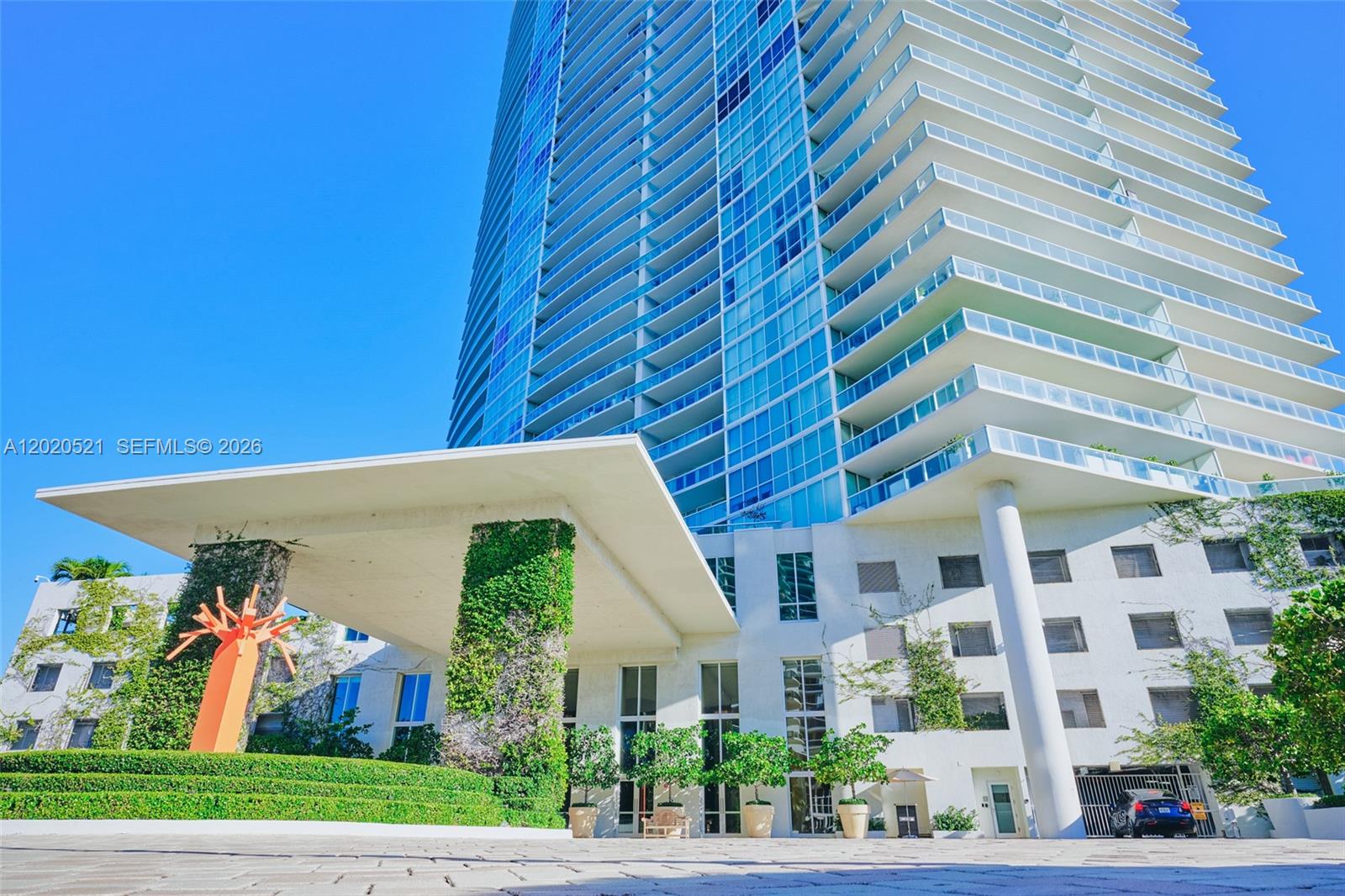 450 Alton Rd #2810 Miami Beach, FL 33139