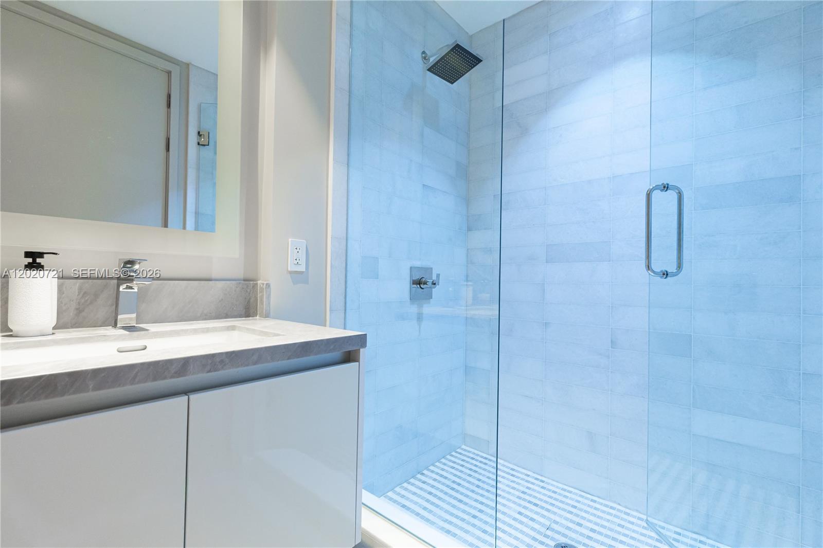 700 NE 26th Ter #2901 Miami, FL 33137