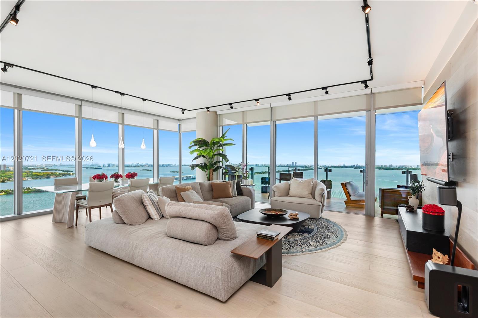 700 NE 26th Ter #2901 Miami, FL 33137