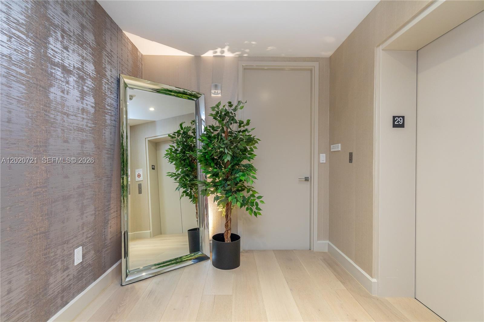 700 NE 26th Ter #2901 Miami, FL 33137