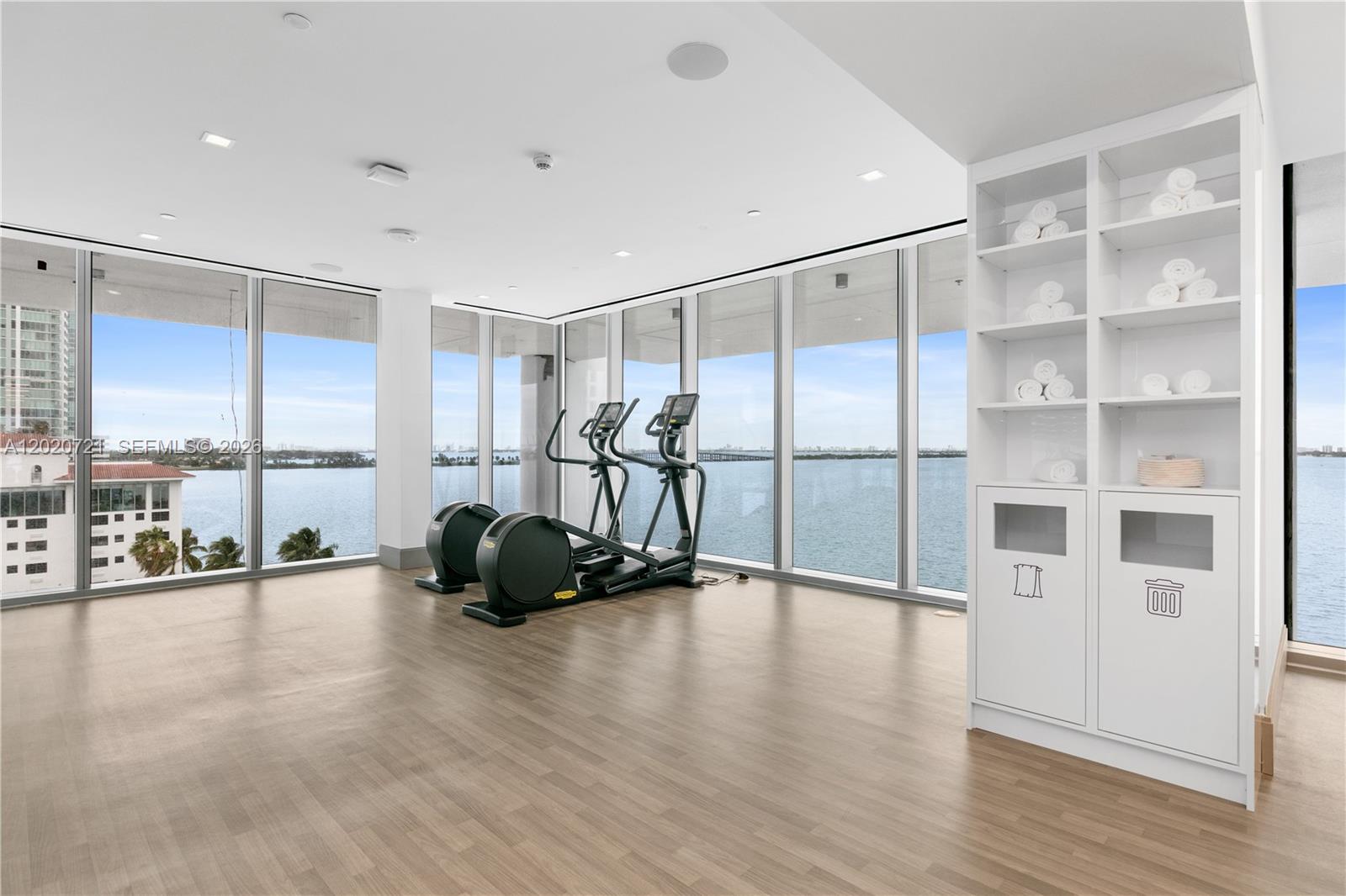 700 NE 26th Ter #2901 Miami, FL 33137