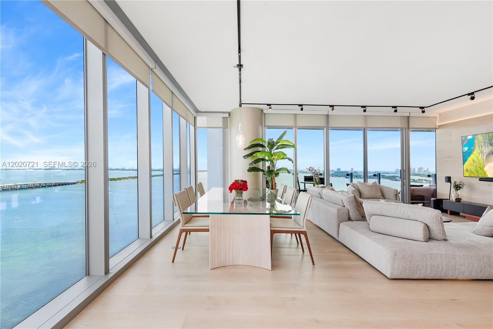 700 NE 26th Ter #2901 Miami, FL 33137