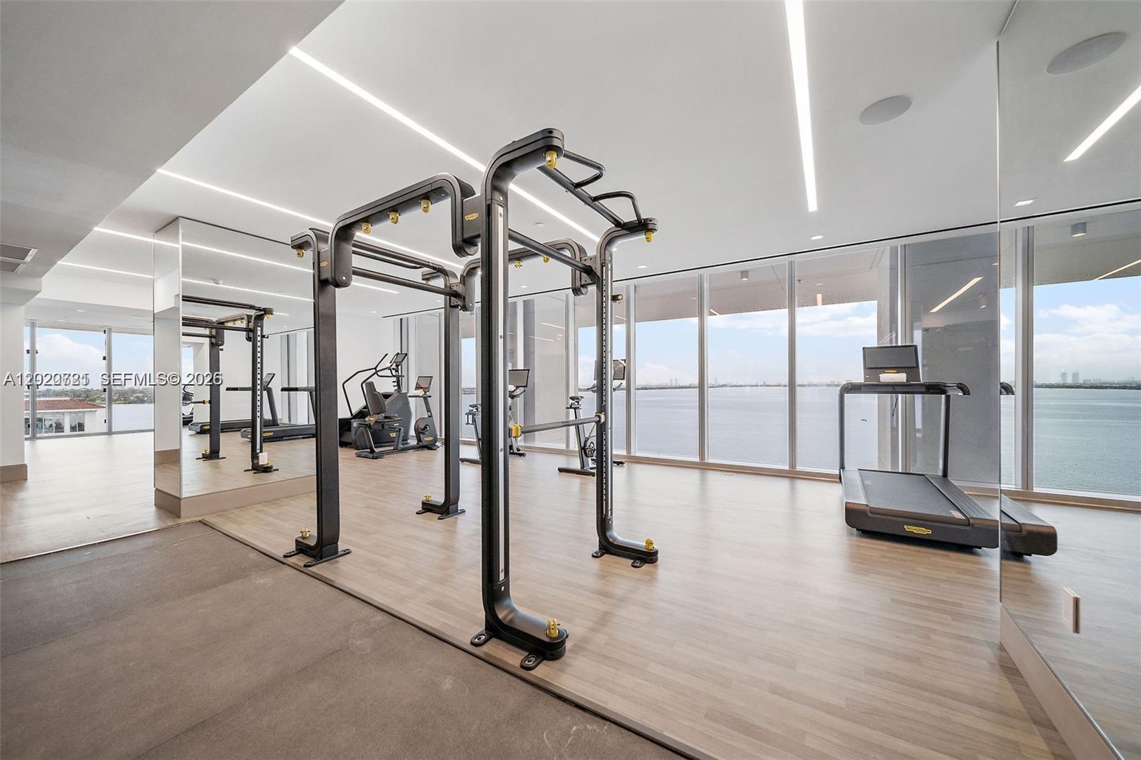 700 NE 26th Ter #2901 Miami, FL 33137