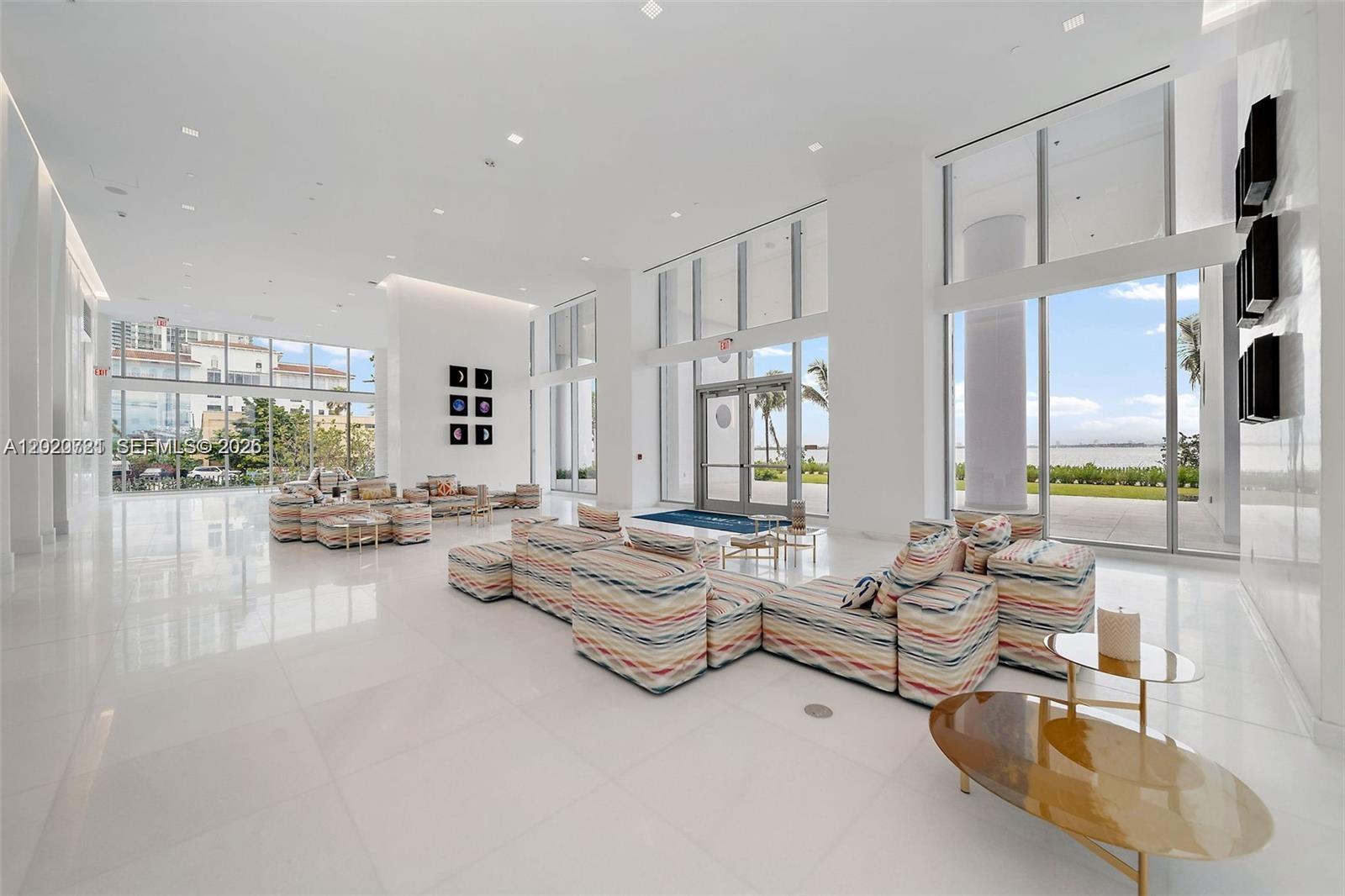 700 NE 26th Ter #2901 Miami, FL 33137
