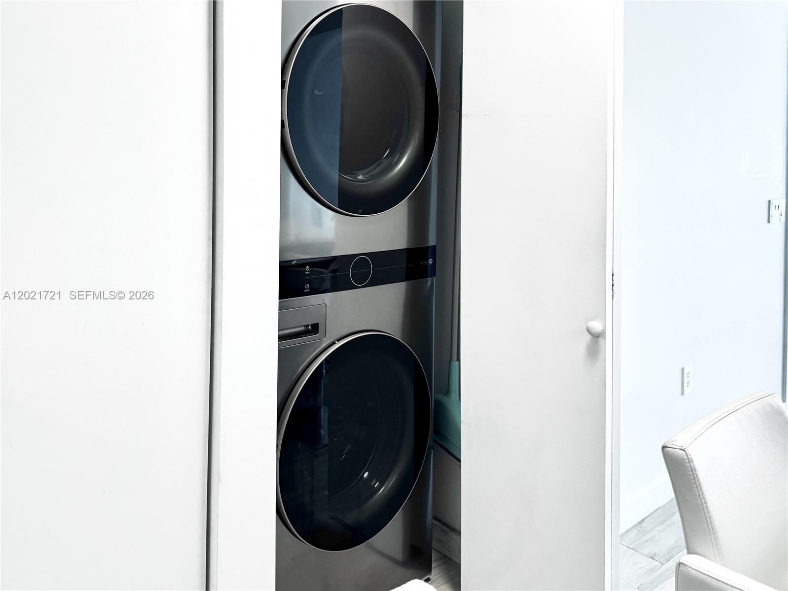 460 NE 28th St #3105 Miami, FL 33137