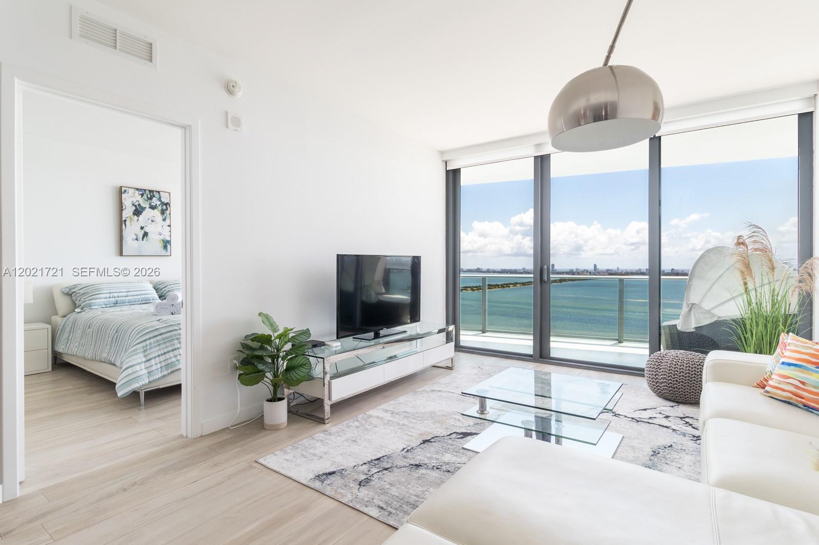 460 NE 28th St #3105 Miami, FL 33137