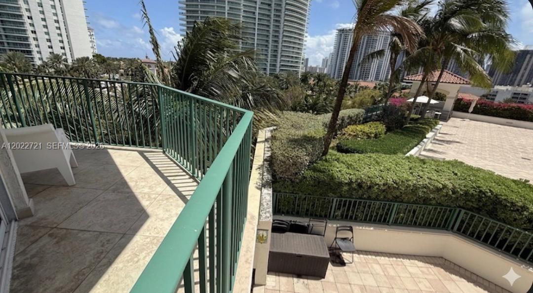 20000 E Country Clb Dr #601 Aventura, FL 33180