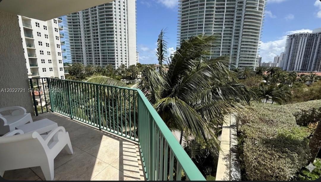 20000 E Country Clb Dr #601 Aventura, FL 33180