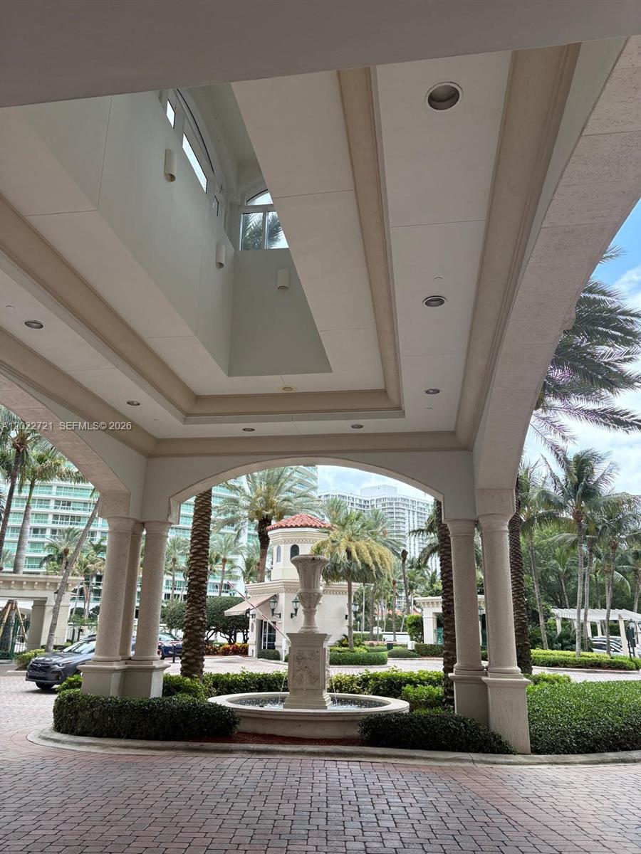 20000 E Country Clb Dr #601 Aventura, FL 33180