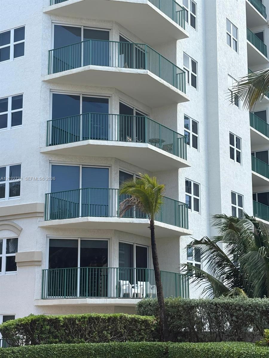 20000 E Country Clb Dr #601 Aventura, FL 33180