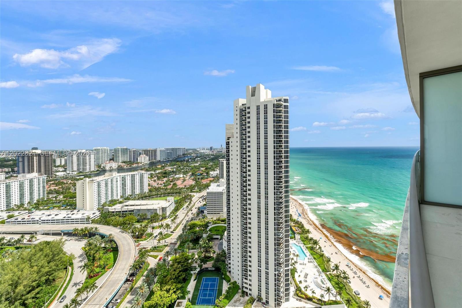18975 Collins Ave #2802 Sunny Isles Beach, FL 33160