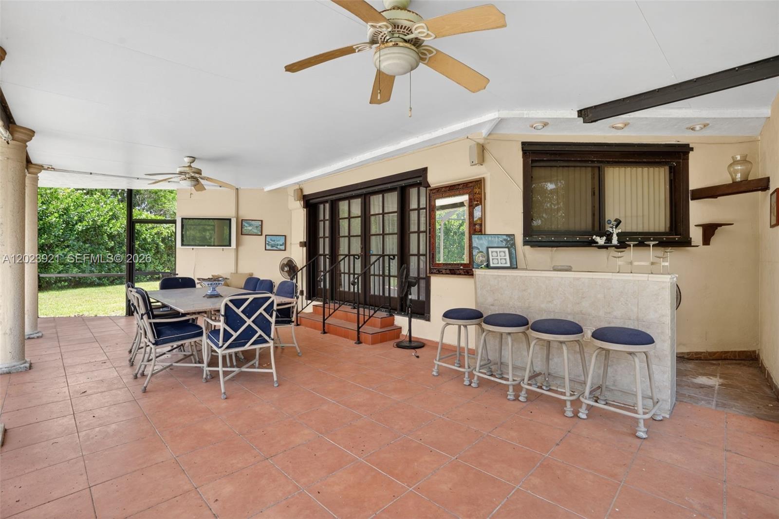 8461 SW 68th St Rd Miami, FL 33143