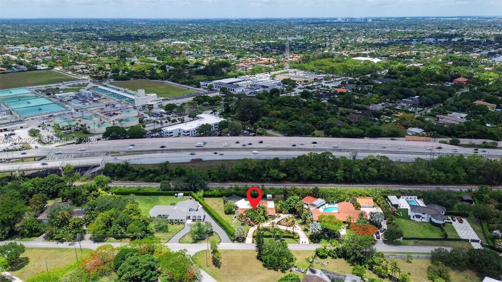 8461 SW 68th St Rd Miami, FL 33143
