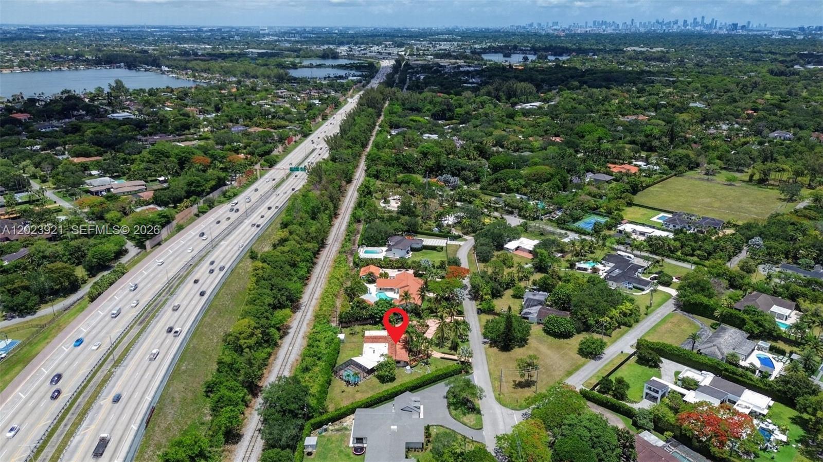 8461 SW 68th St Rd Miami, FL 33143