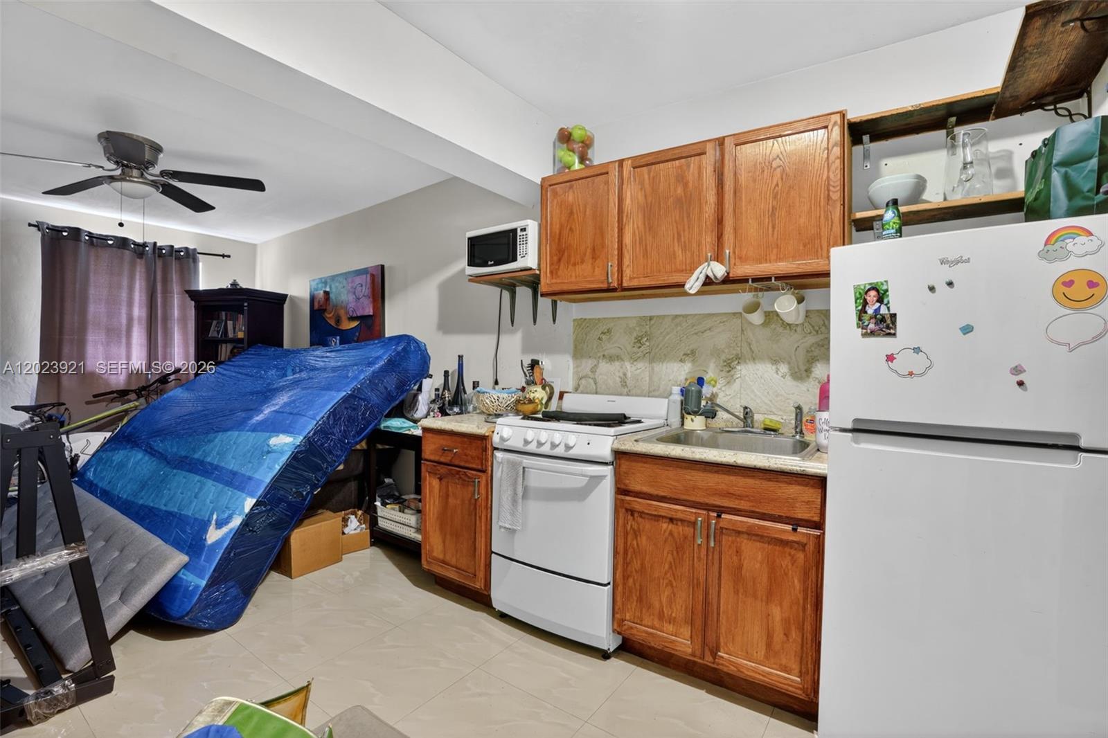 8461 SW 68th St Rd Miami, FL 33143