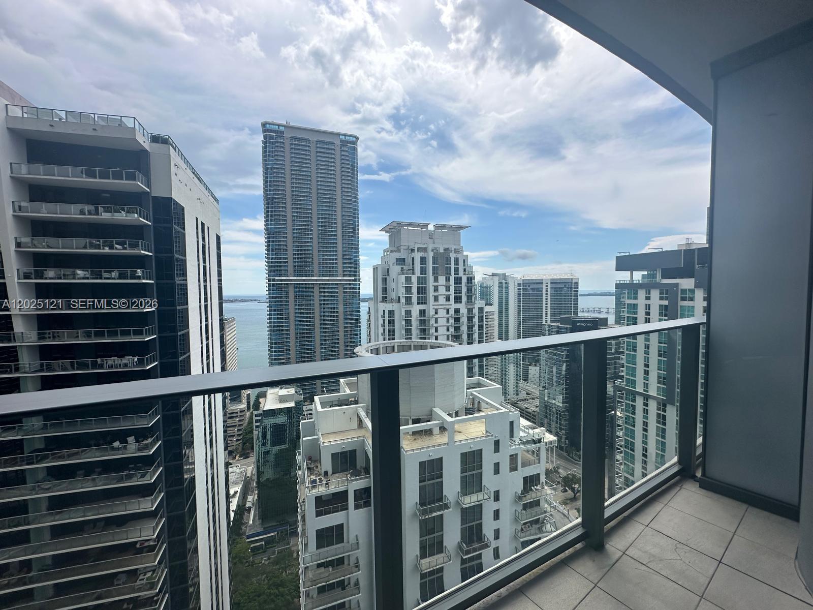 1000 Brickell Plz #4503 Miami, FL 33131