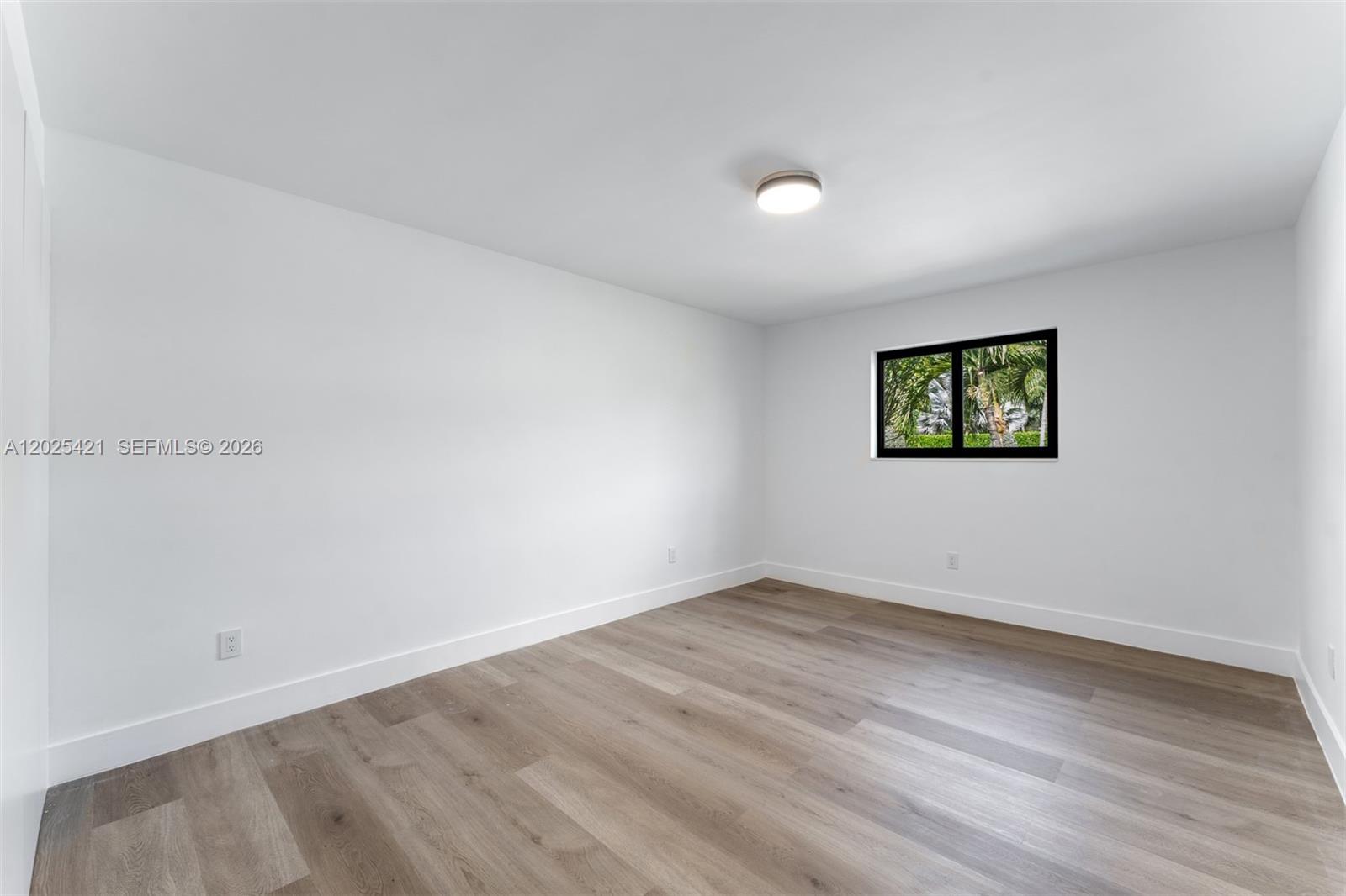 10825 SW 80th Ave Miami, FL 33156