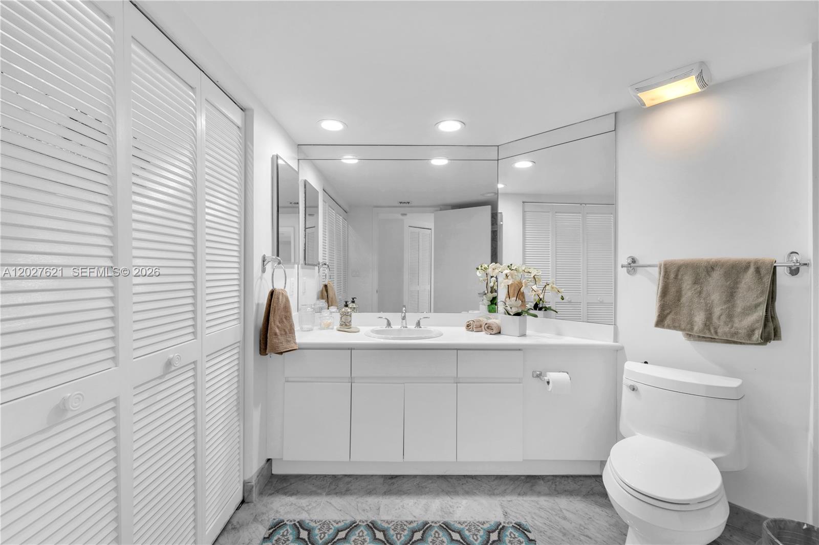 16485 Collins Ave #1836 Sunny Isles Beach, FL 33160