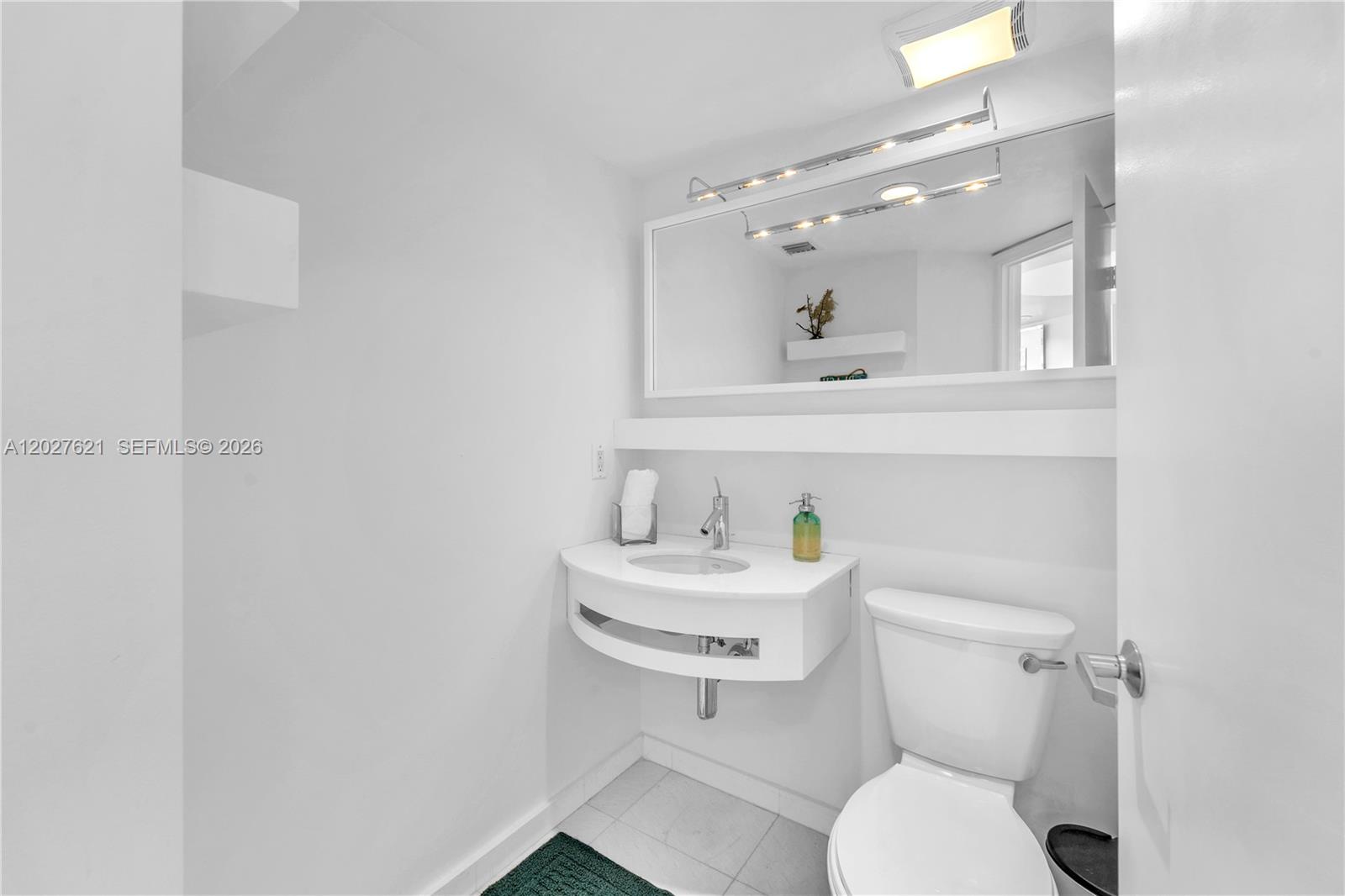16485 Collins Ave #1836 Sunny Isles Beach, FL 33160
