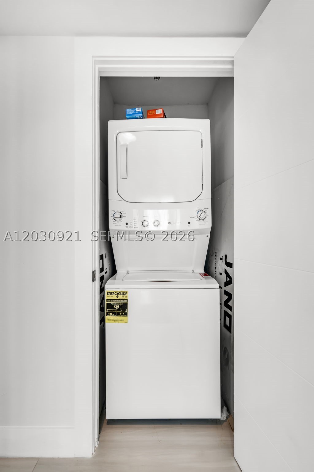 image 1500 Ocean Drive25