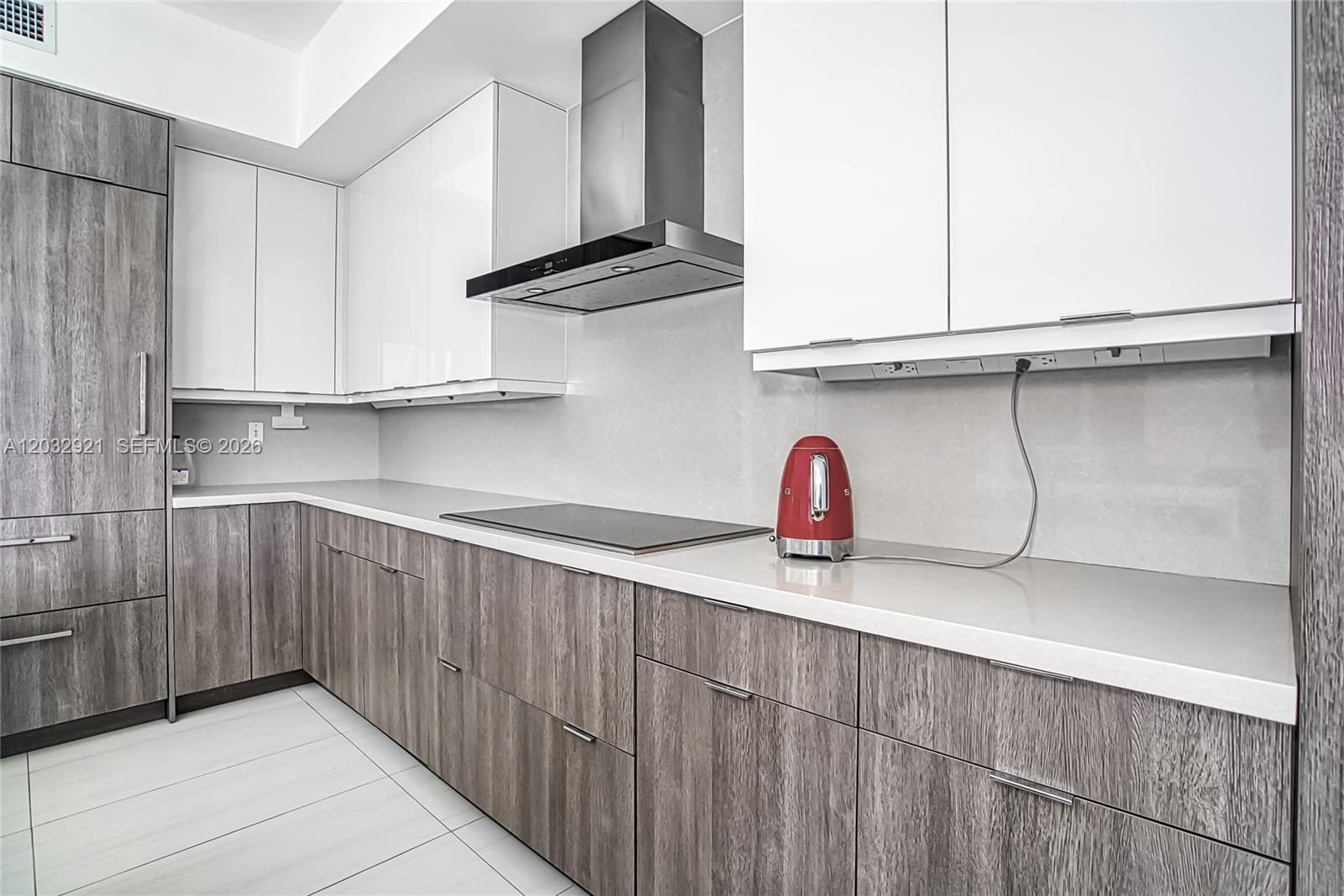 Undisclosed Address Hollywood, FL 33019