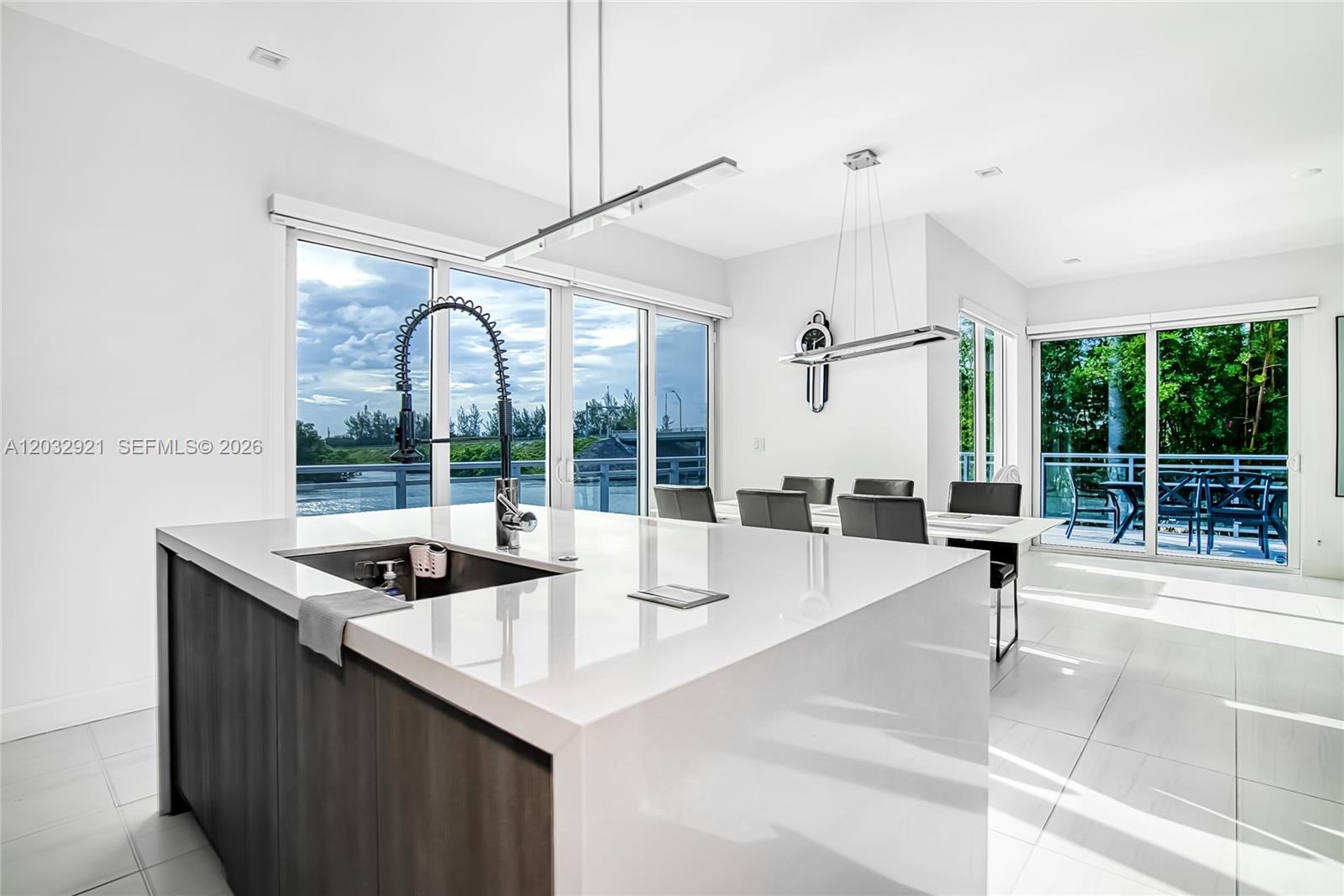 Undisclosed Address Hollywood, FL 33019