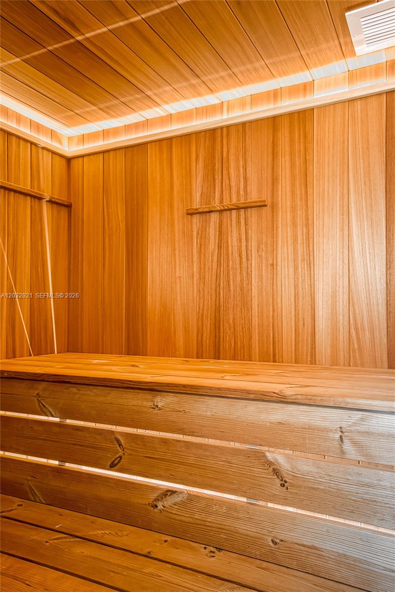 Undisclosed Address Hollywood, FL 33019