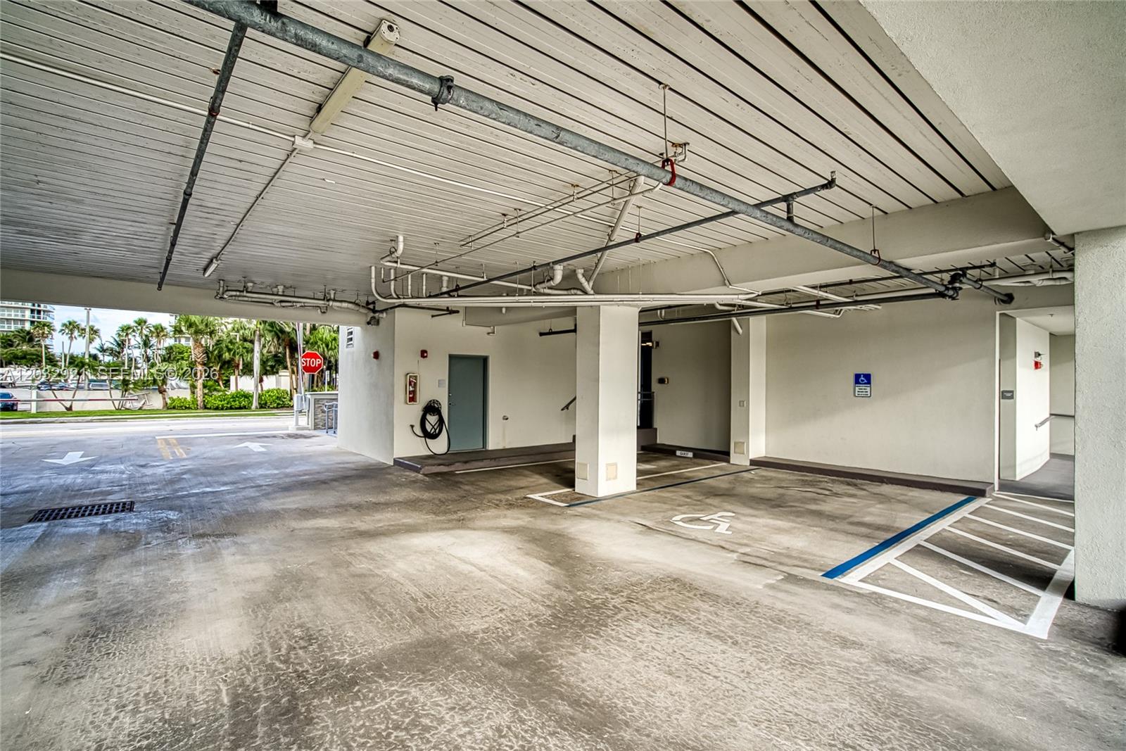 Undisclosed Address Hollywood, FL 33019