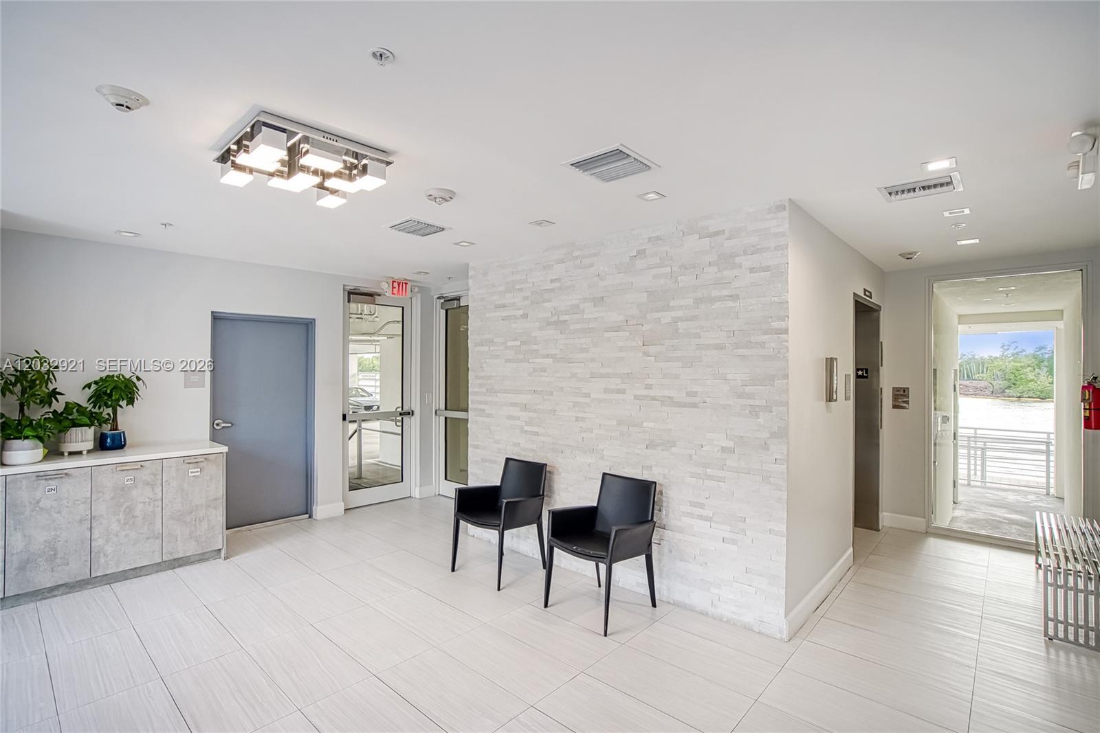 Undisclosed Address Hollywood, FL 33019