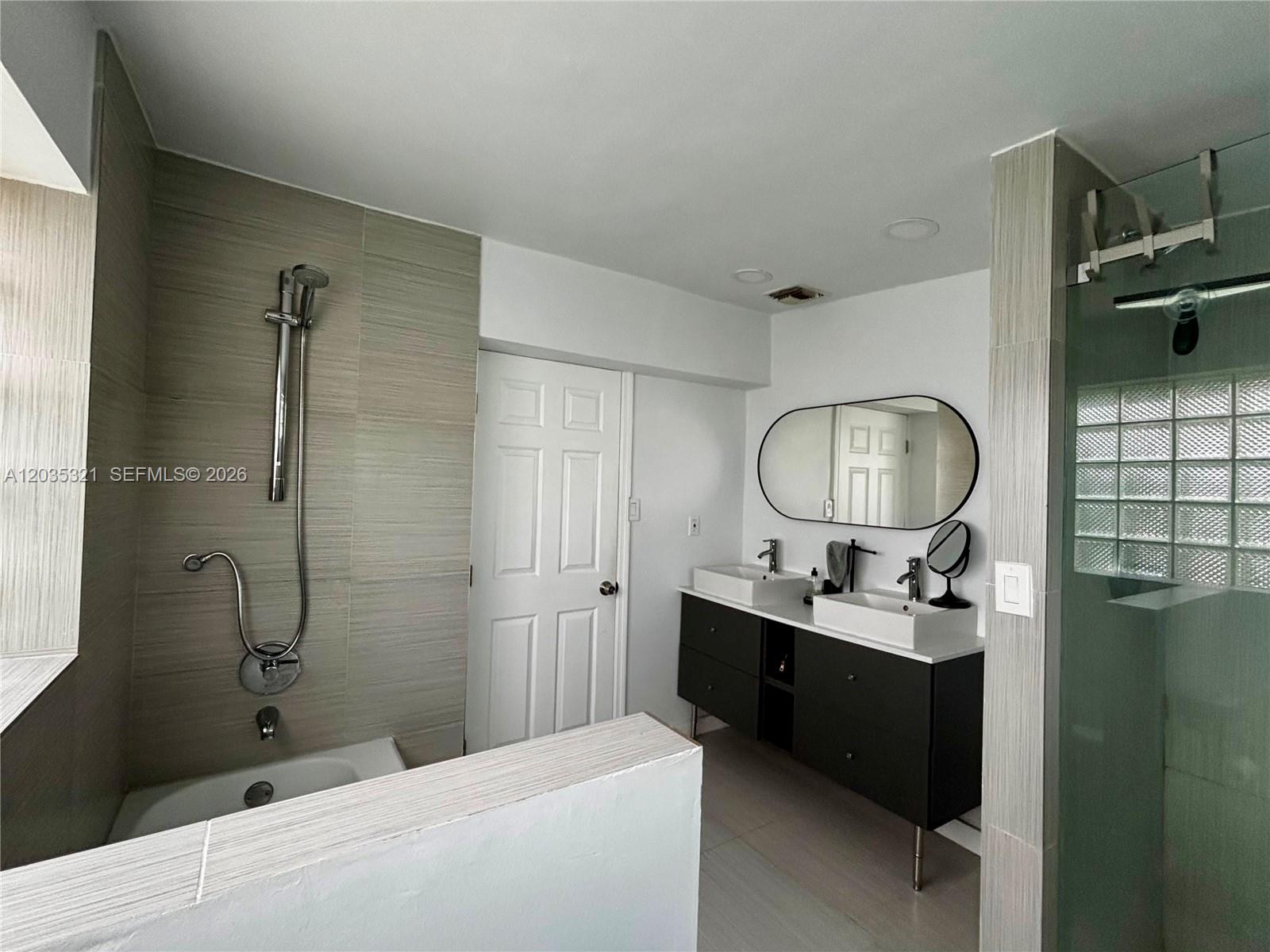 745 S Shore Miami Beach, FL 33141