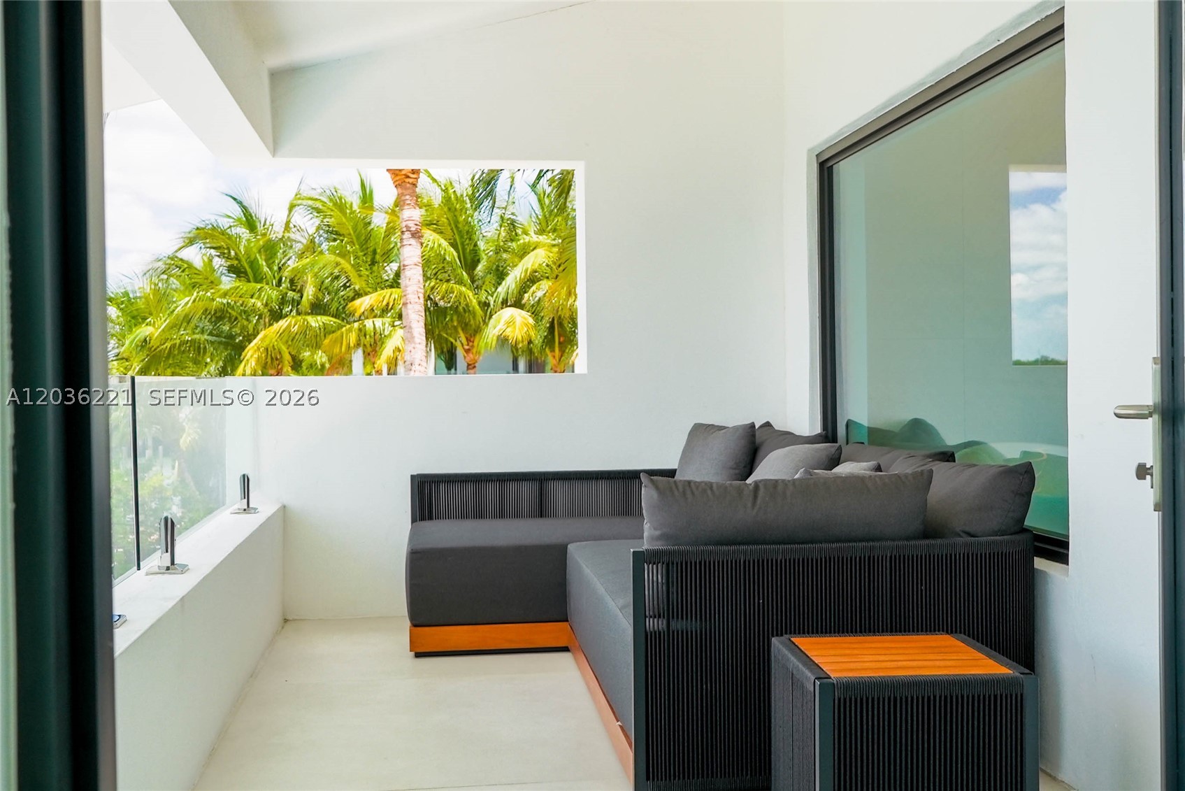 7720 Miami Vw Dr North Bay Village, FL 33141
