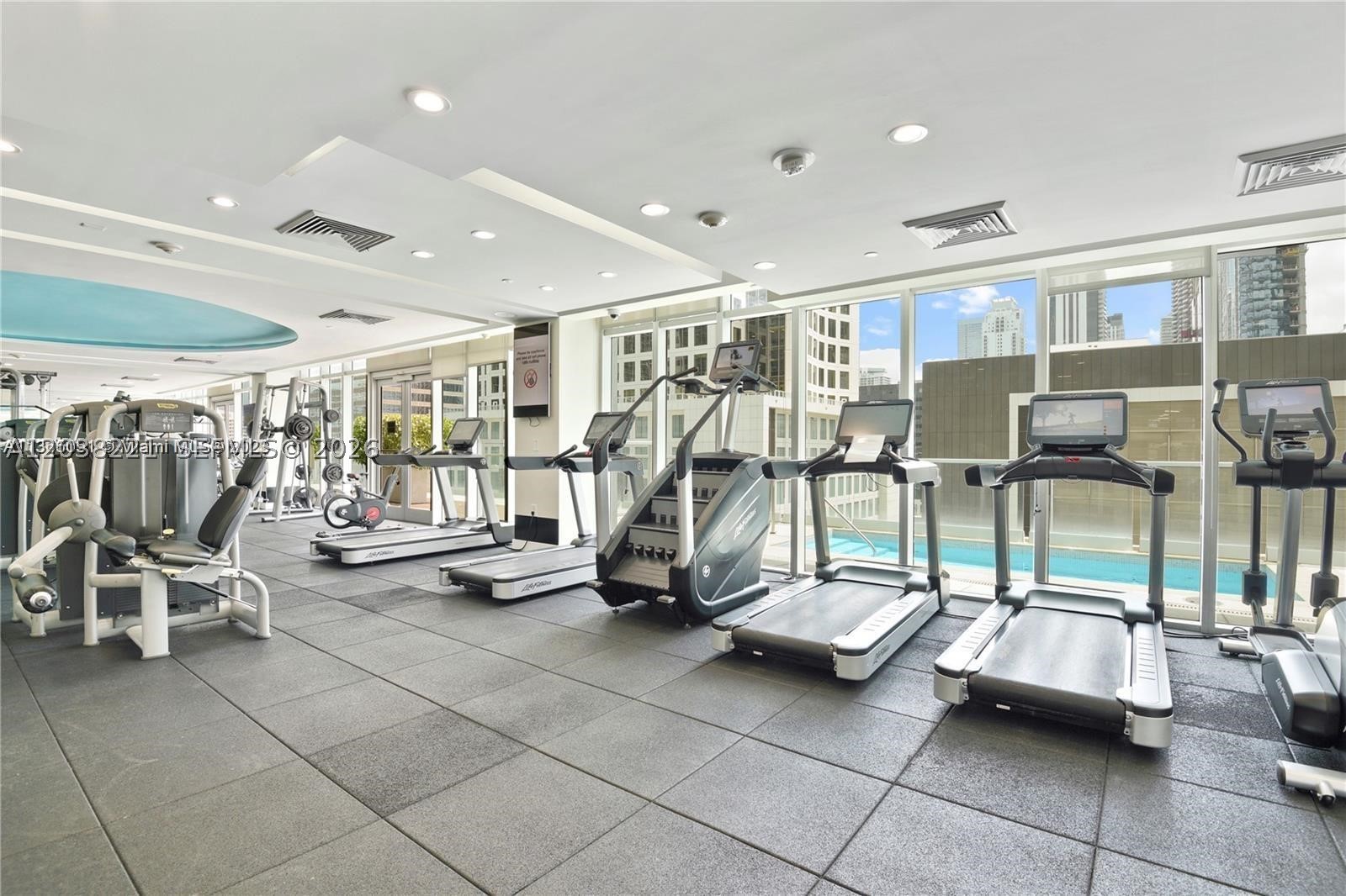 image 500 Brickell East15