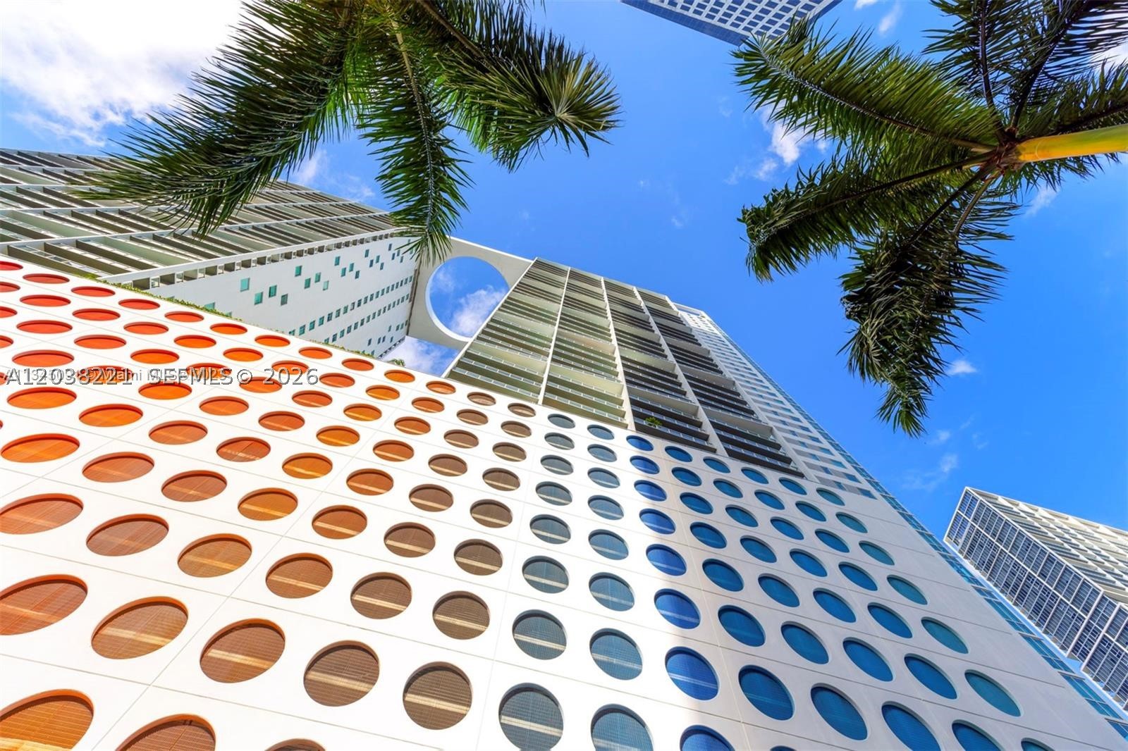 image 500 Brickell East21