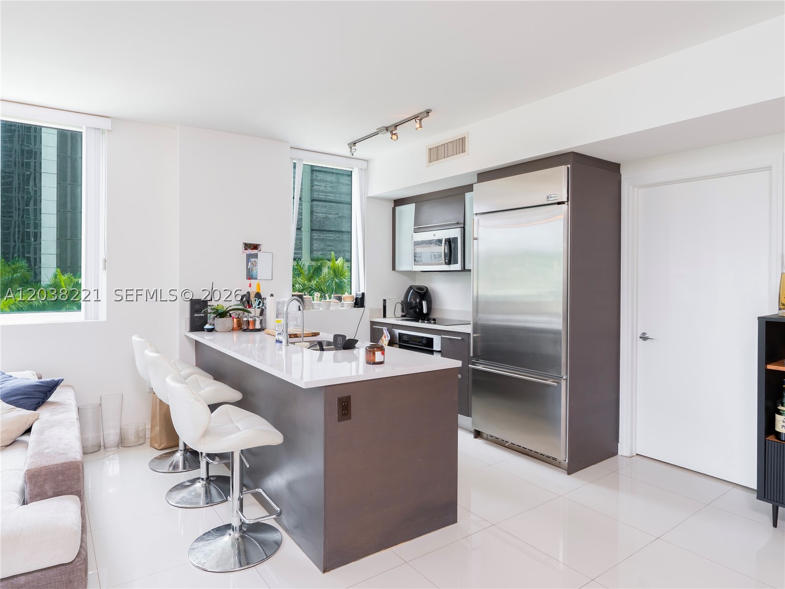 image 500 Brickell East3