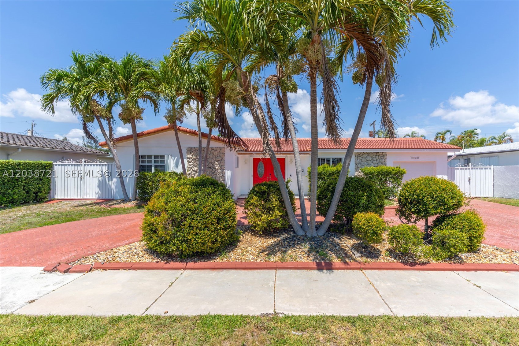 1720 SW 98th Ct