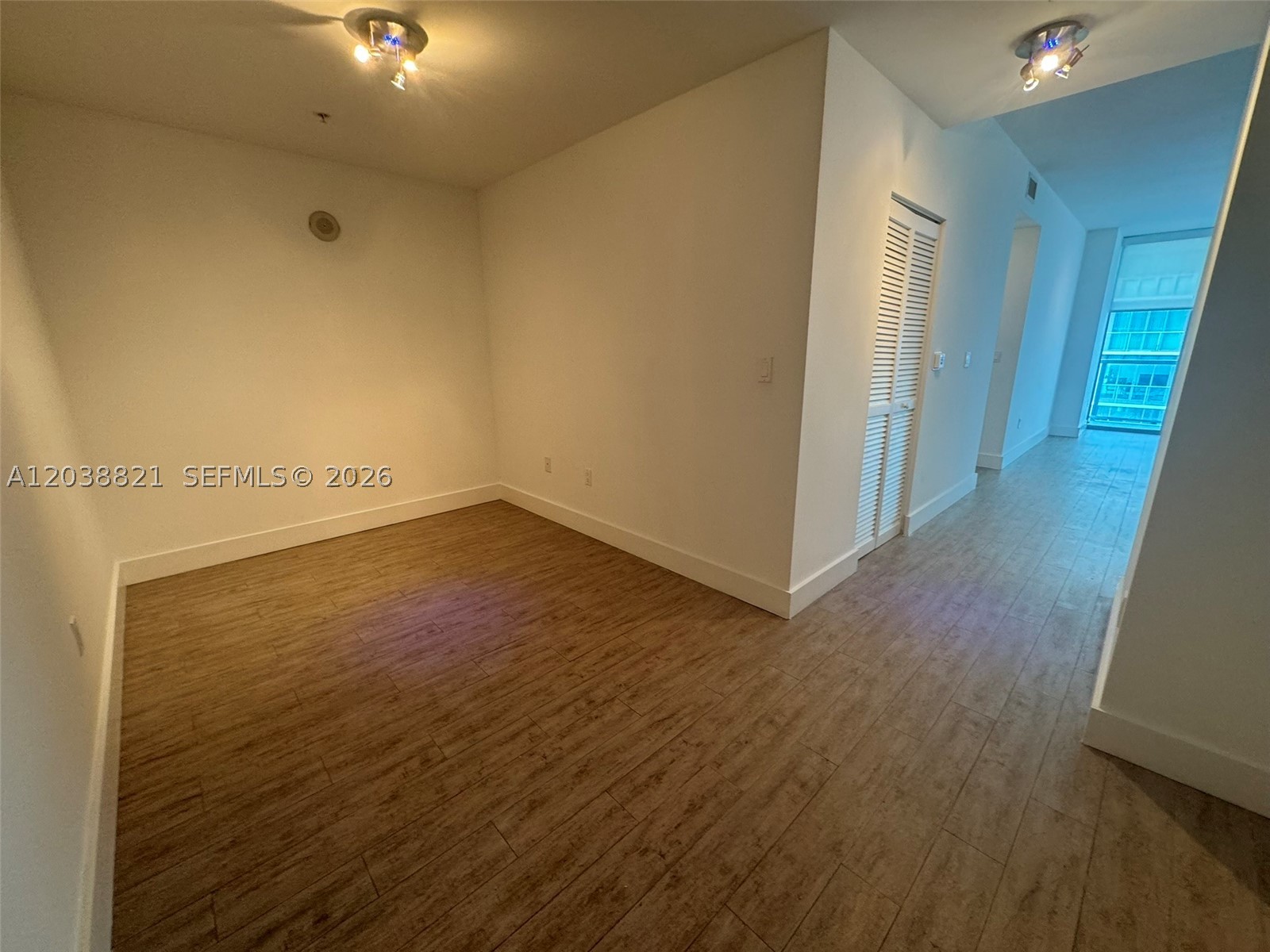 image Axis on Brickell South2