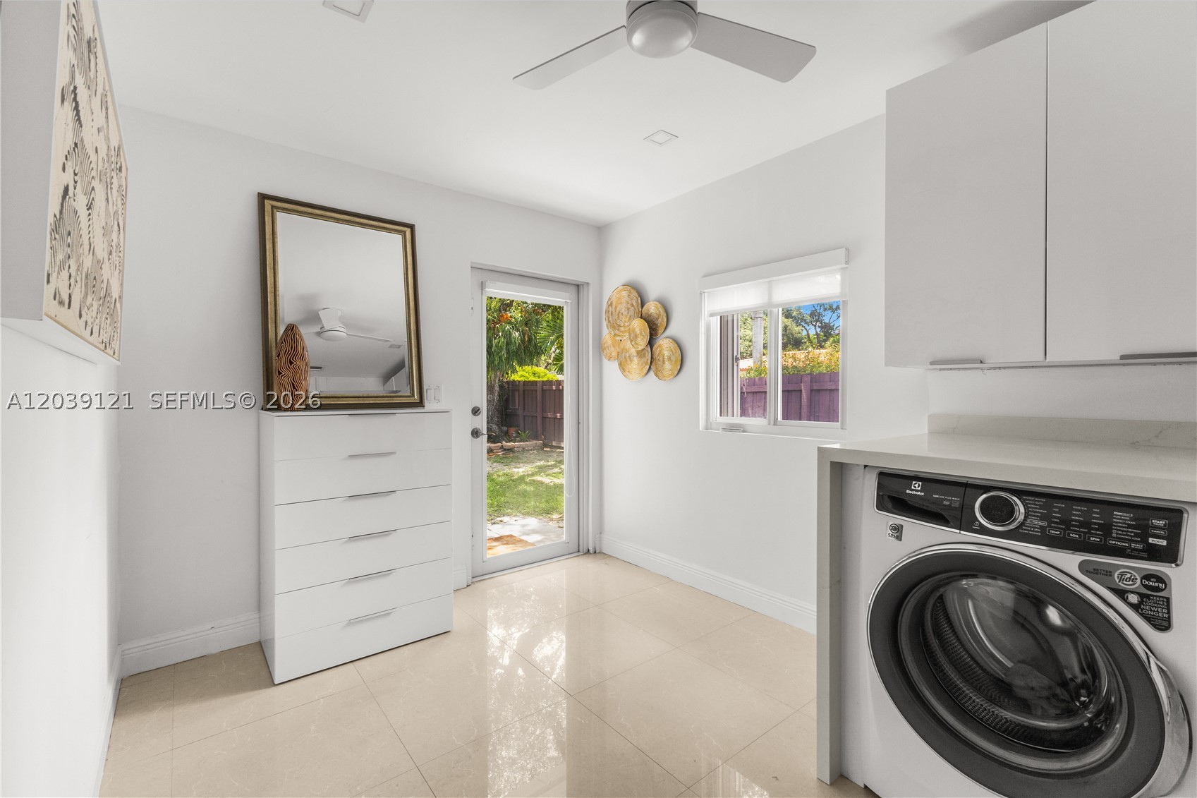 8920 NE 9th Ct Miami, FL 33138