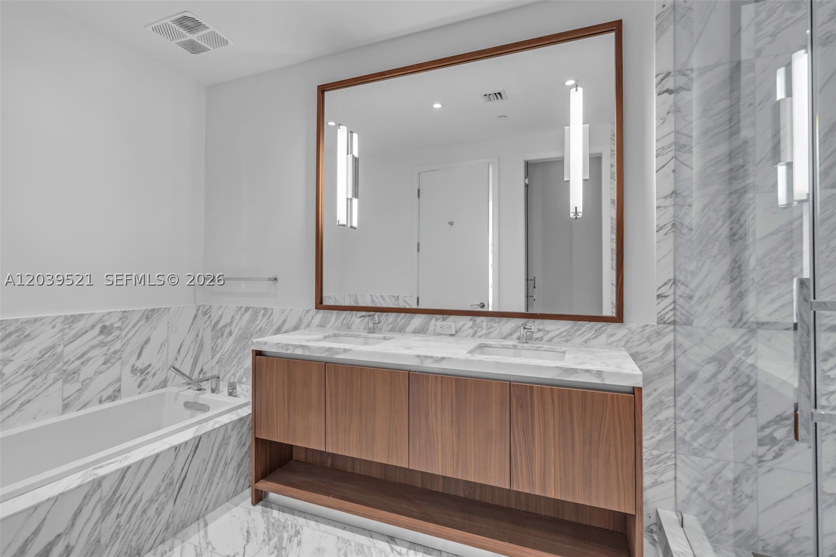 Undisclosed Address Miami, FL 33129