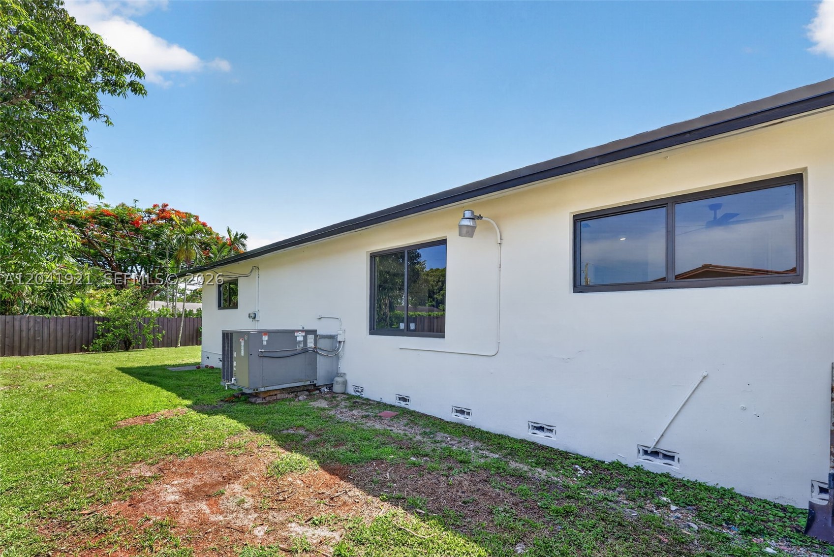 8430 SW 88th St Miami, FL 33156