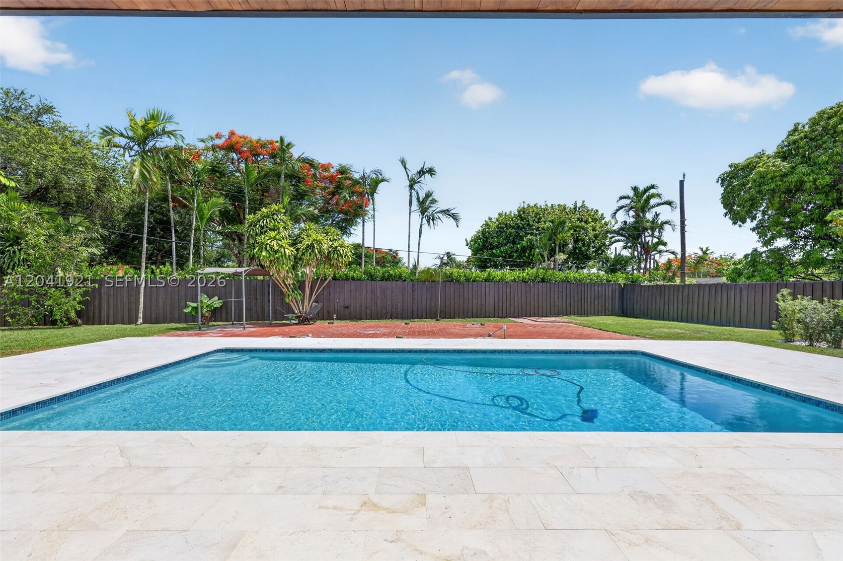8430 SW 88th St Miami, FL 33156