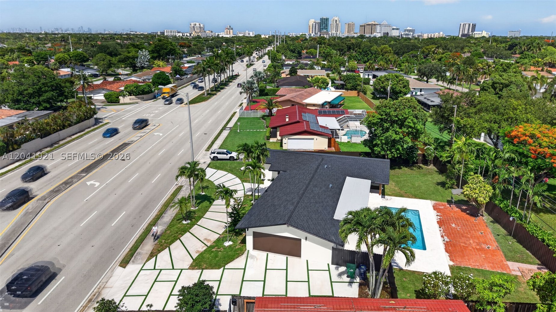 8430 SW 88th St Miami, FL 33156