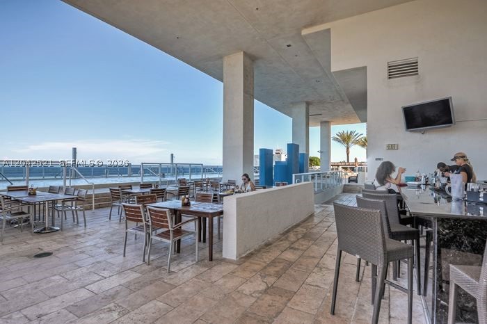 image Beach Club 336