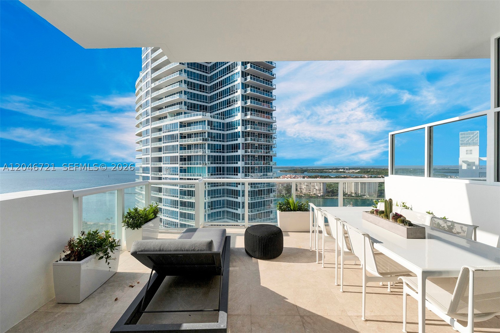 image Continuum South Beach North Tower12