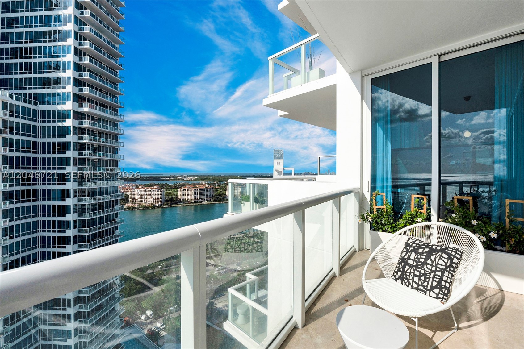 image Continuum South Beach North Tower17