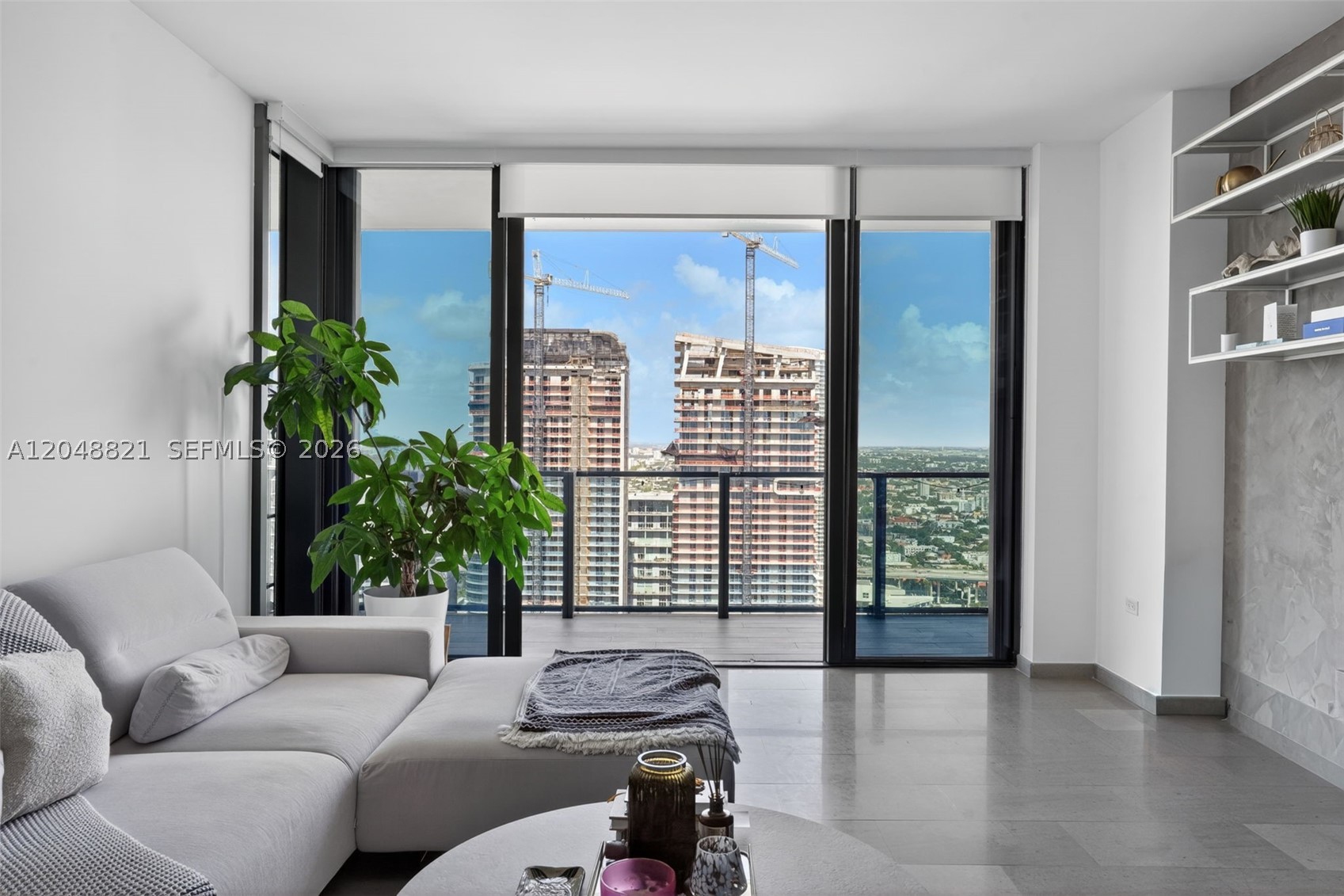 image Reach Brickell City Centre2