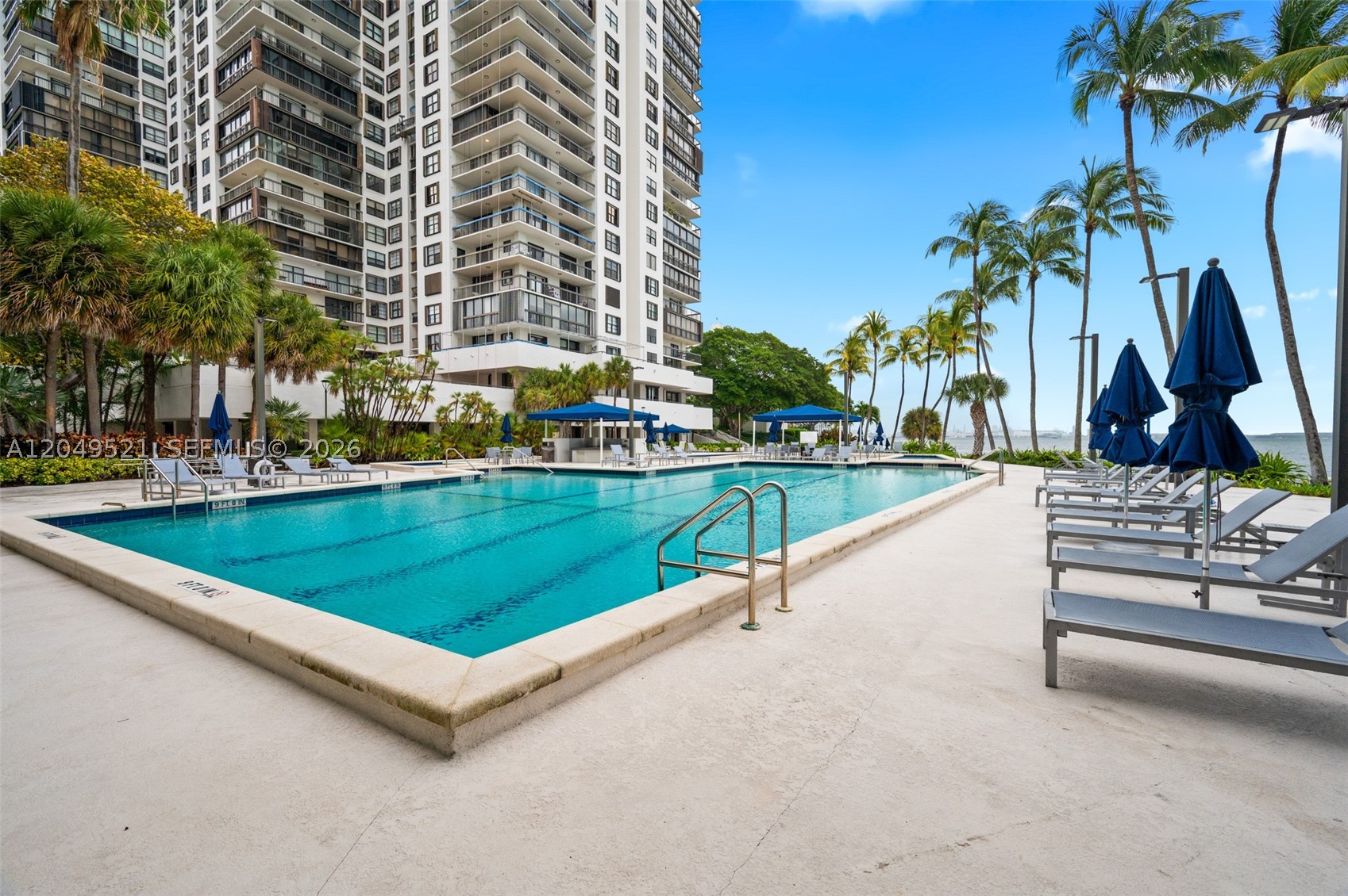 image Brickell Bay Club17