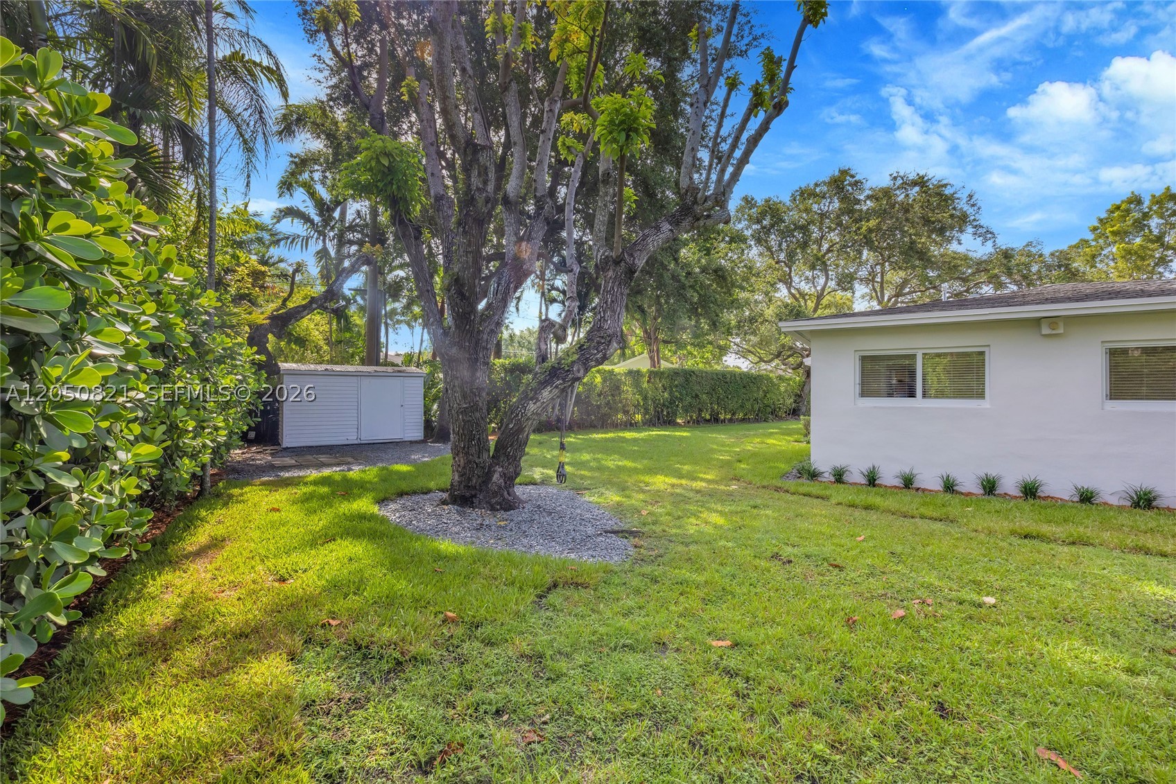 8141 SW 62nd Ct Miami, FL 33143